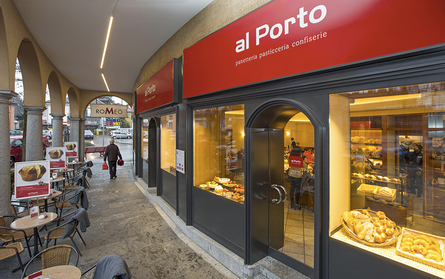 Al Porto Boutique Piazza Stazione Locarno, aussen